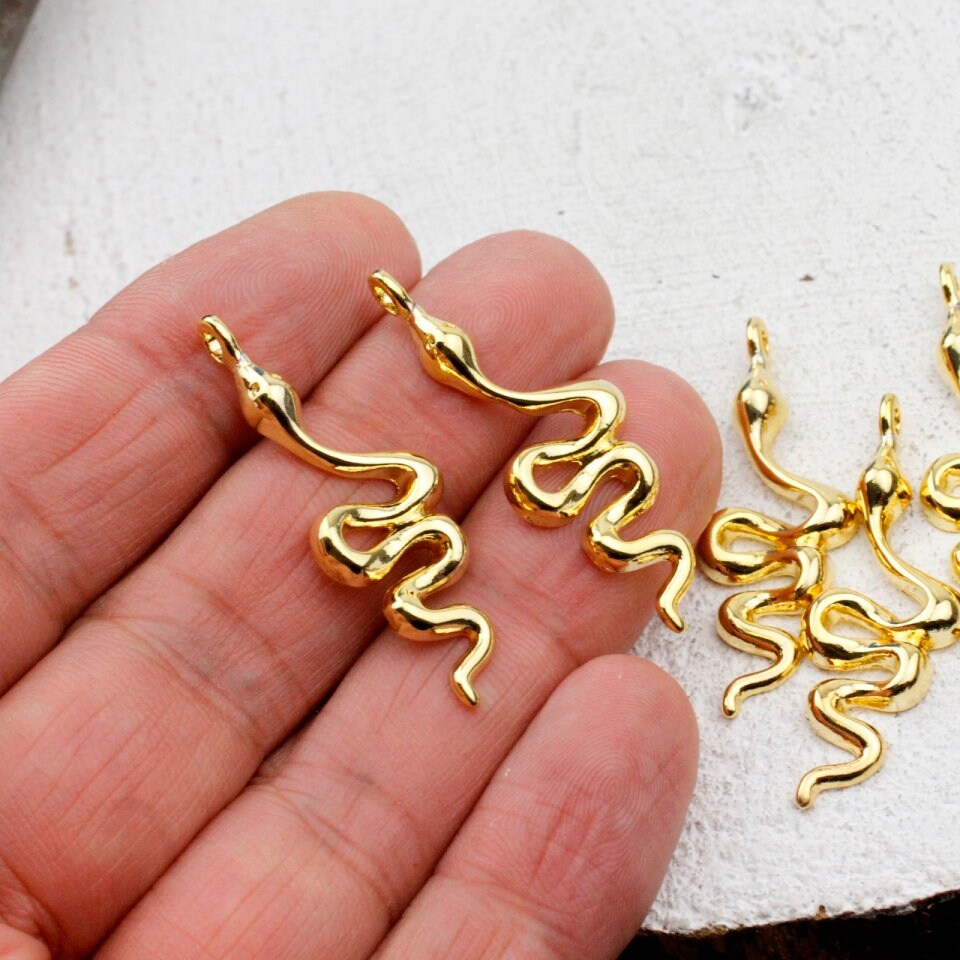 Pendentif Femme Serpent - Plaqué Or - Bijou Neuf Avec étiquettes