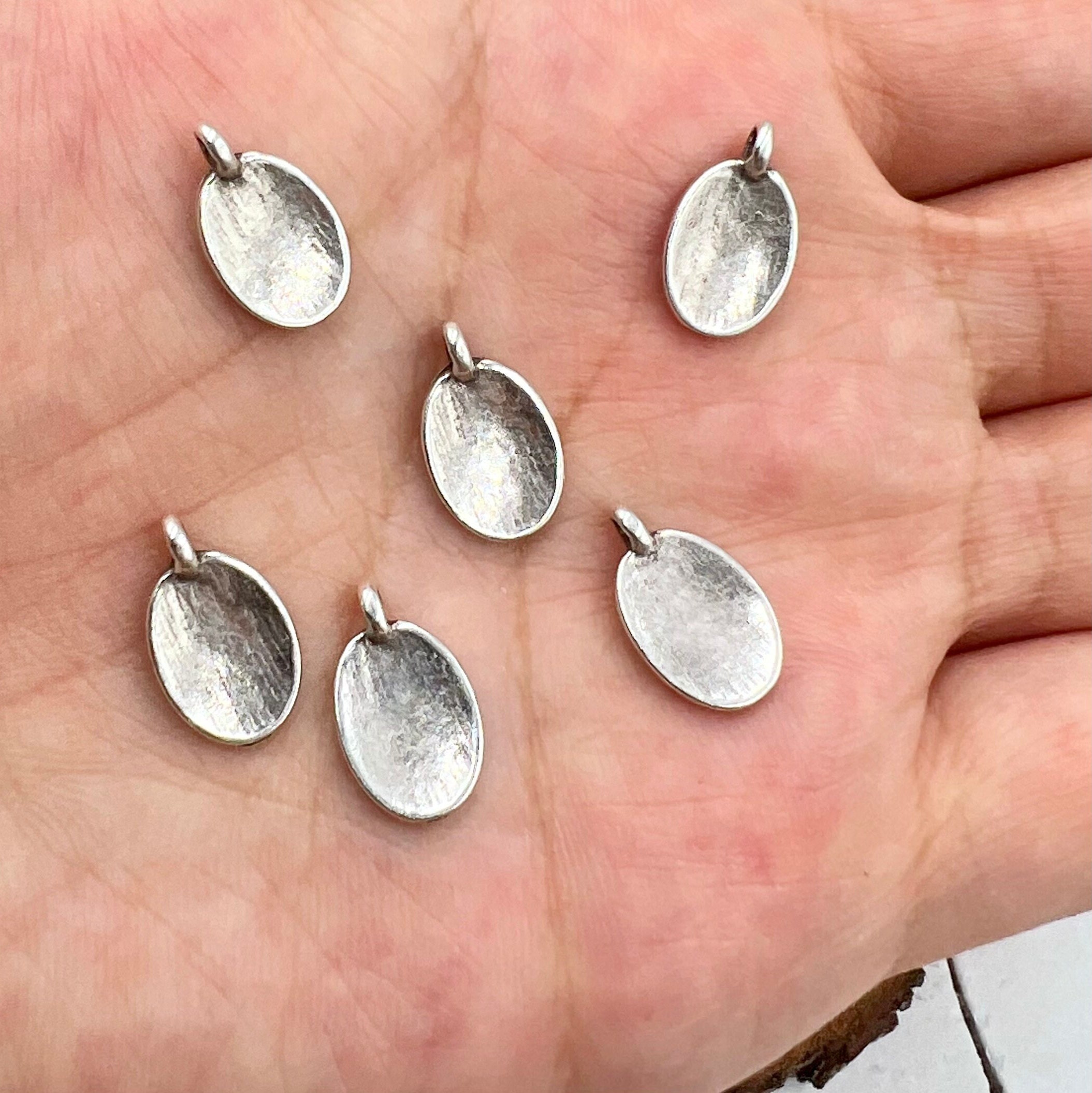 ハンドメイドアクセサリー Oval Pattern Charms, Stylish Oval Charms, Elegant Oval