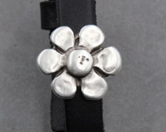 Antique Silver Flower Beads: Zamak Daisy Spacer (10 Pcs)