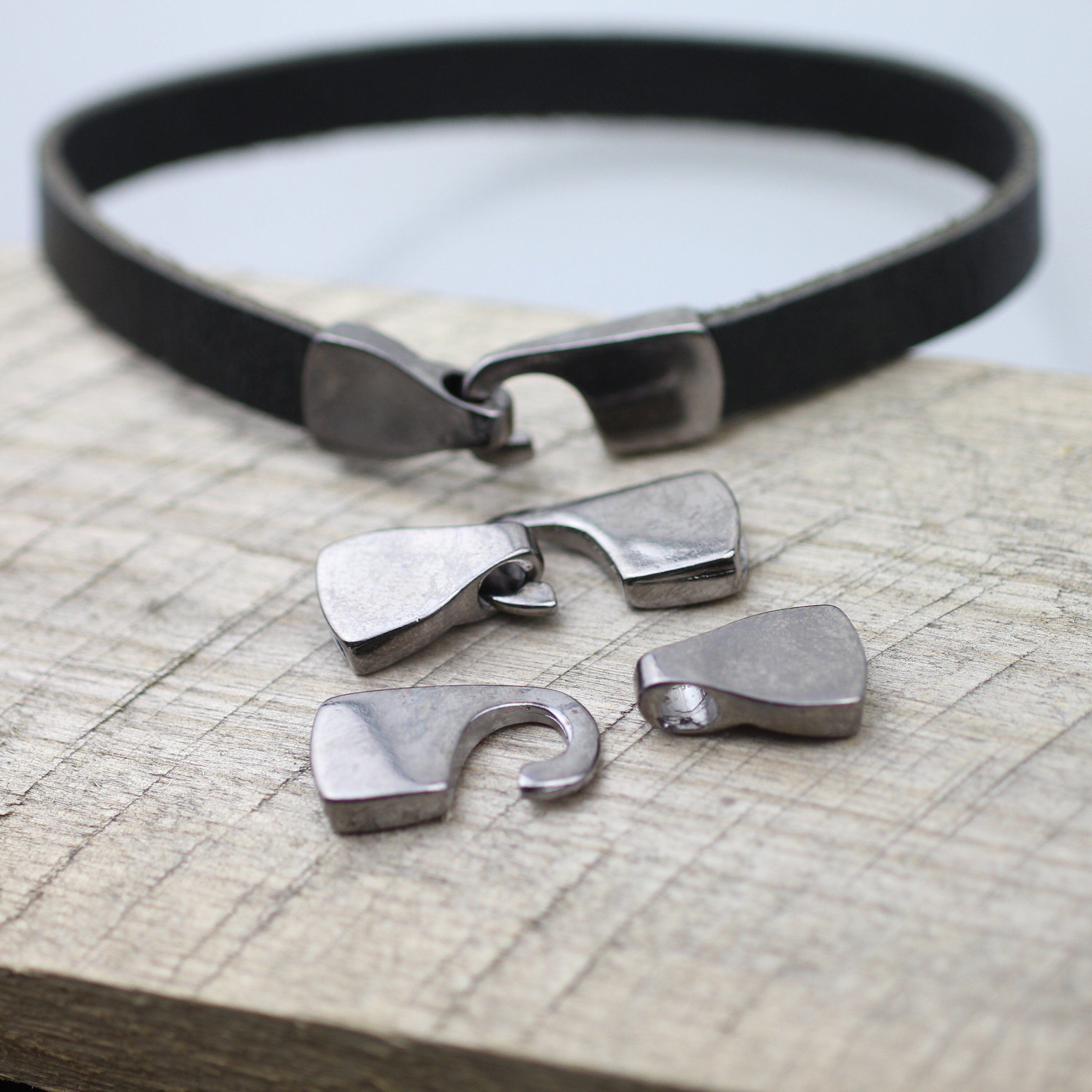 5pcs Gunmetal Bracelet Clasps, Hook Bracelet Clasps, Zamak Clasp, Leather Bracelet Making Supplies, Wholesale Jewelry Supplies, Zm830jh - Etsy 5pcs Gunmetal Bracelet Clasps, Hook Bracelet Clasps, Zamak Clasp, Leather Bracelet Making Supplies, Wholesale Jewelry Supplies, Zm830jh - Etsy