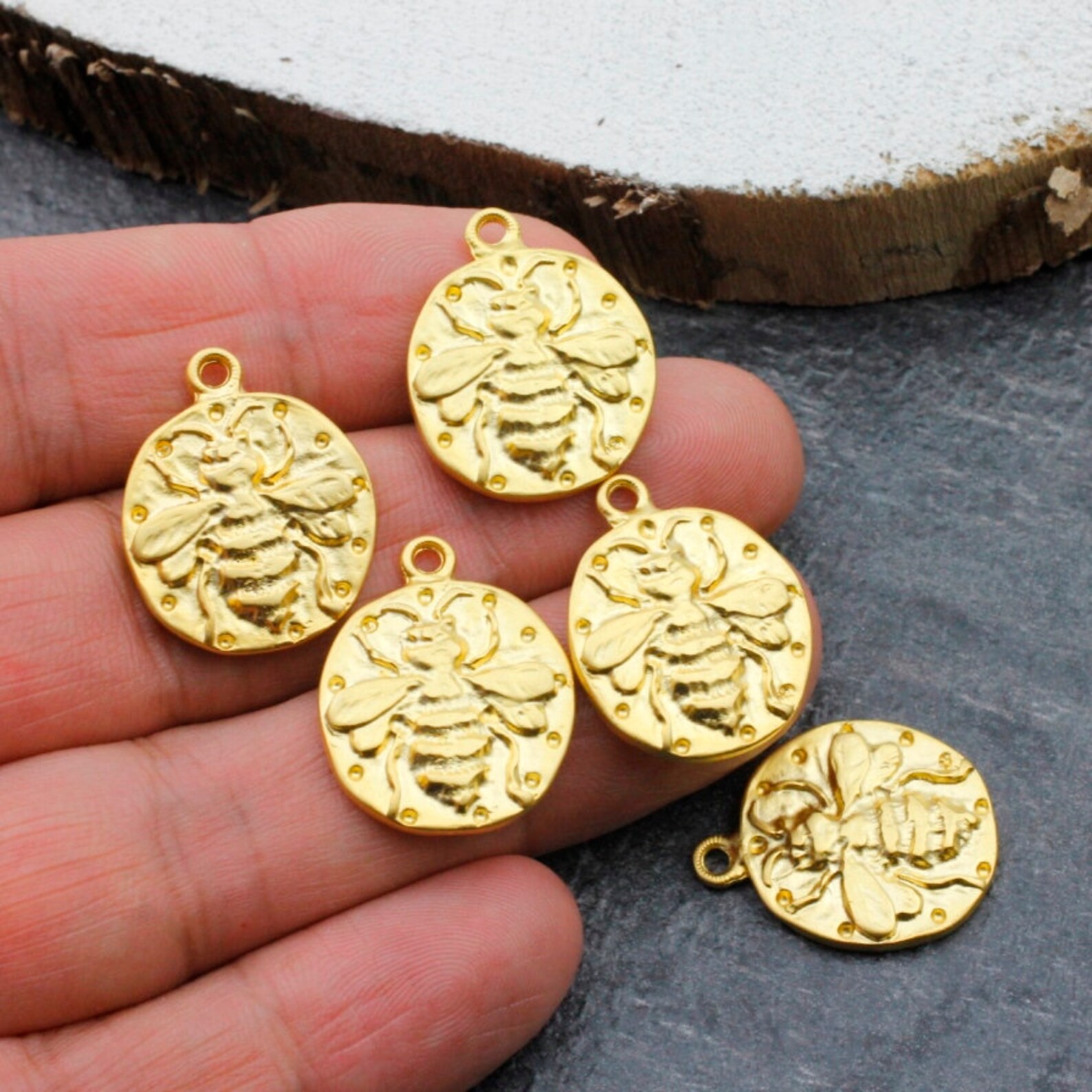 Gold Bee charms Gold Plated Charm Pendants Matt Gold Plated Etsy