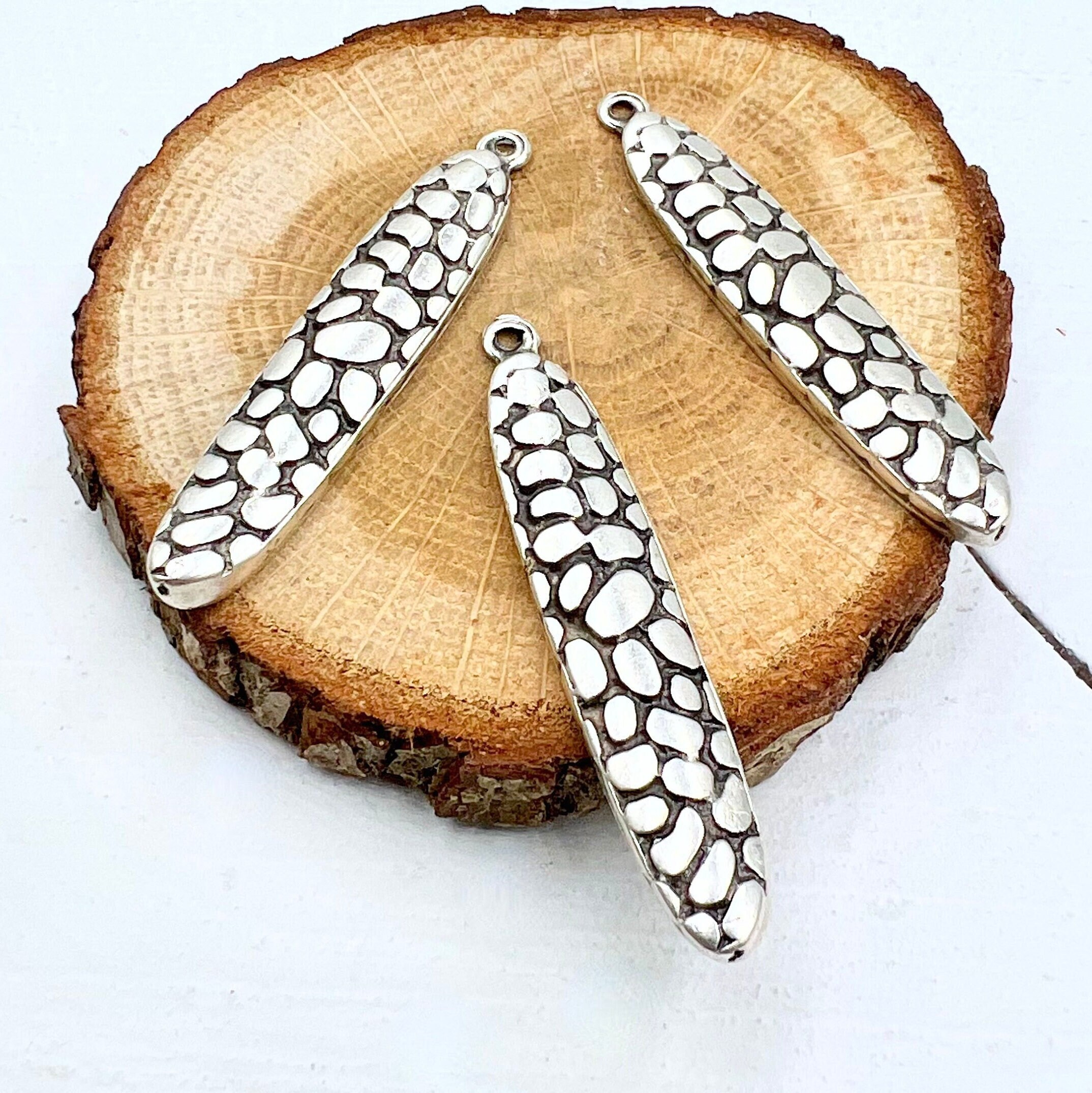 ALIITA チャーム COCODRILO CHARM Amazon.com: Aqua79 Green Alligator Keychain - Silver 3D