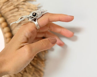 Deer Skull Ring: Antique Silver Tone Adjustable Horn Ring