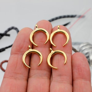 10 pcs Crescent Moon Charm Gold Plated, Half Gold moon Pandant, Crescent Moon, Tusk Charm, Gold Moon Charm zm1078 go
