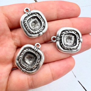 Square Bezel Cups, Blank Bezel Setting, Silver Pendant Blank Bezel, Antique Silver Plated, Bracelet Ends, Spirals Swirl charms, zm268 as