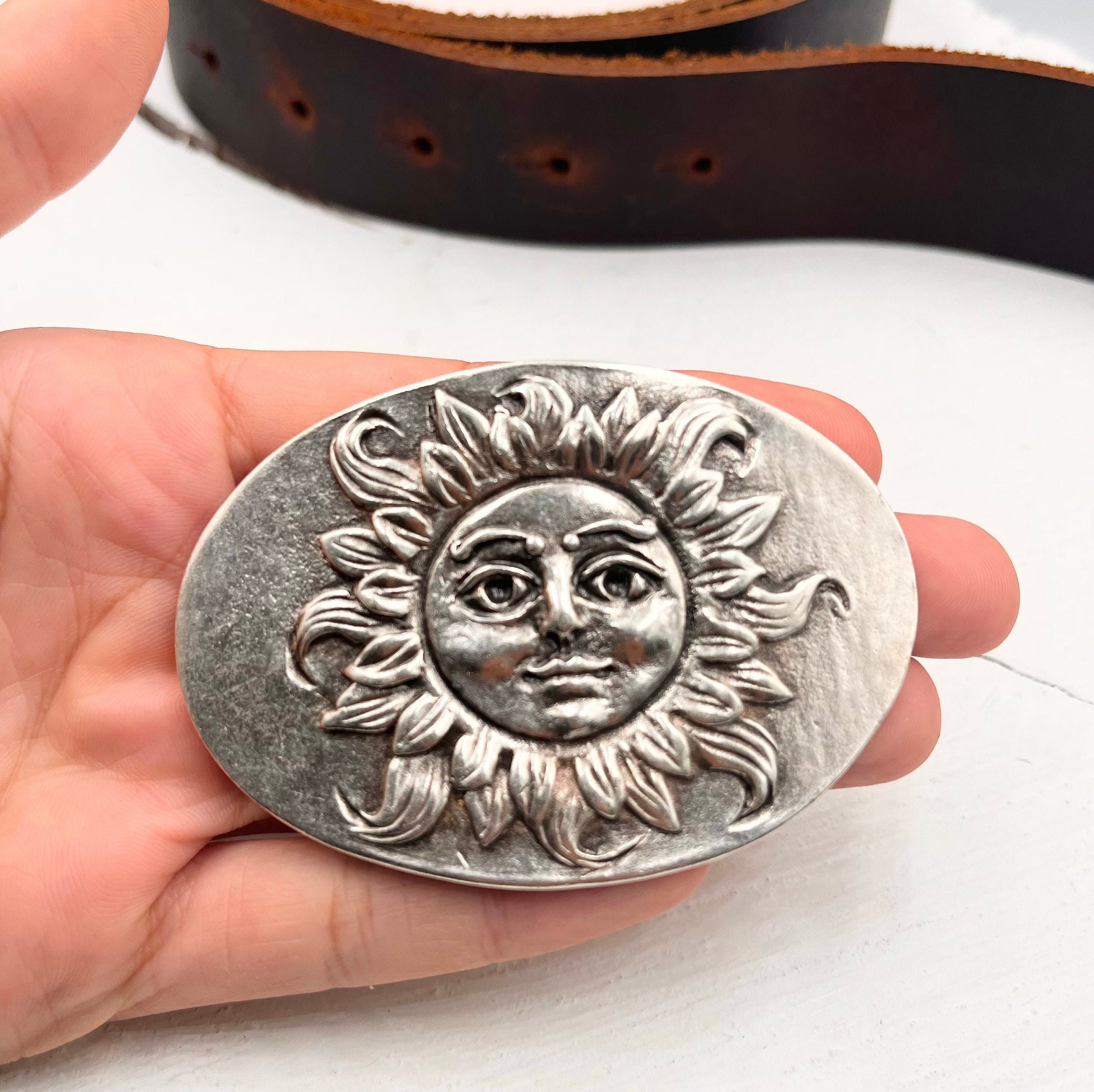 【代引き不可】 1 Pcs Tharot Accessory, Sun Oval Buckle, Hardware, Sun Belt 小物