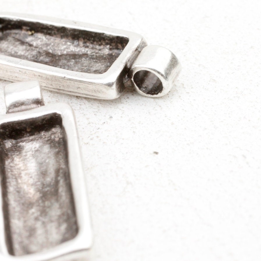 10 Silver Pendant Blank Bezel Base Setting Necklace Resin