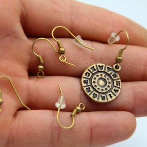 20 pcs Antique Brass Earring Hooks, Fish Hooks, Ear Wires, French Hook Earrings, Gold Earrings, Earrings Findings, Antique Bronze, zm206