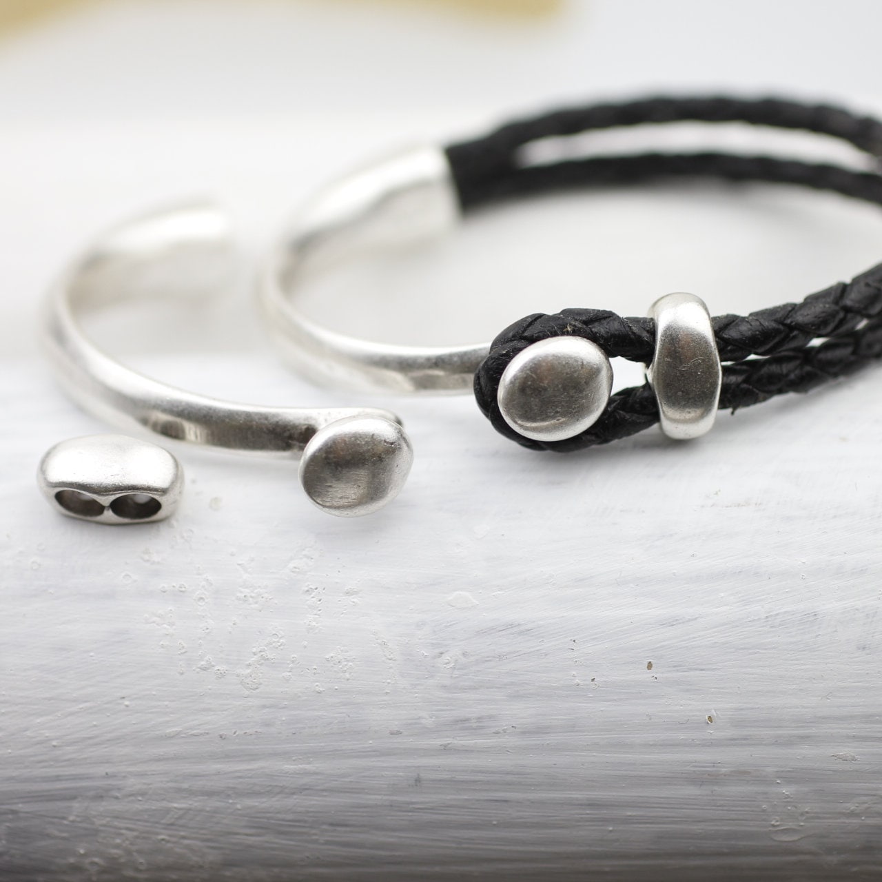 3 Half Cuff Bracelet Clasps, Antique Silver Clasp, Bracelet