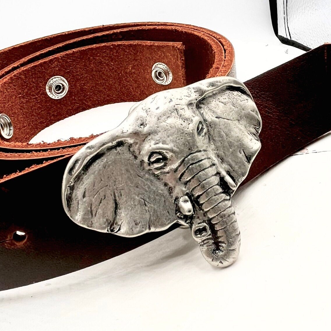 Silver Tone Elephant Belt Buckle: Boho Animal Accessory - Etsy display picture 3