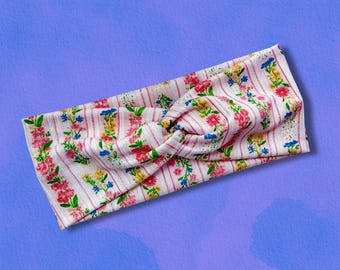 Soft Floral Headband // Stretchy Twisted Hair Accessory