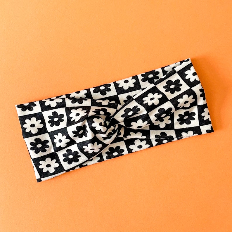 Retro Checkered Black/Cream Headband image 1