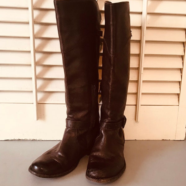 Frye Woman’s Vintage Tall Brown Leather Riding Boots Size 7.5 Side Zip