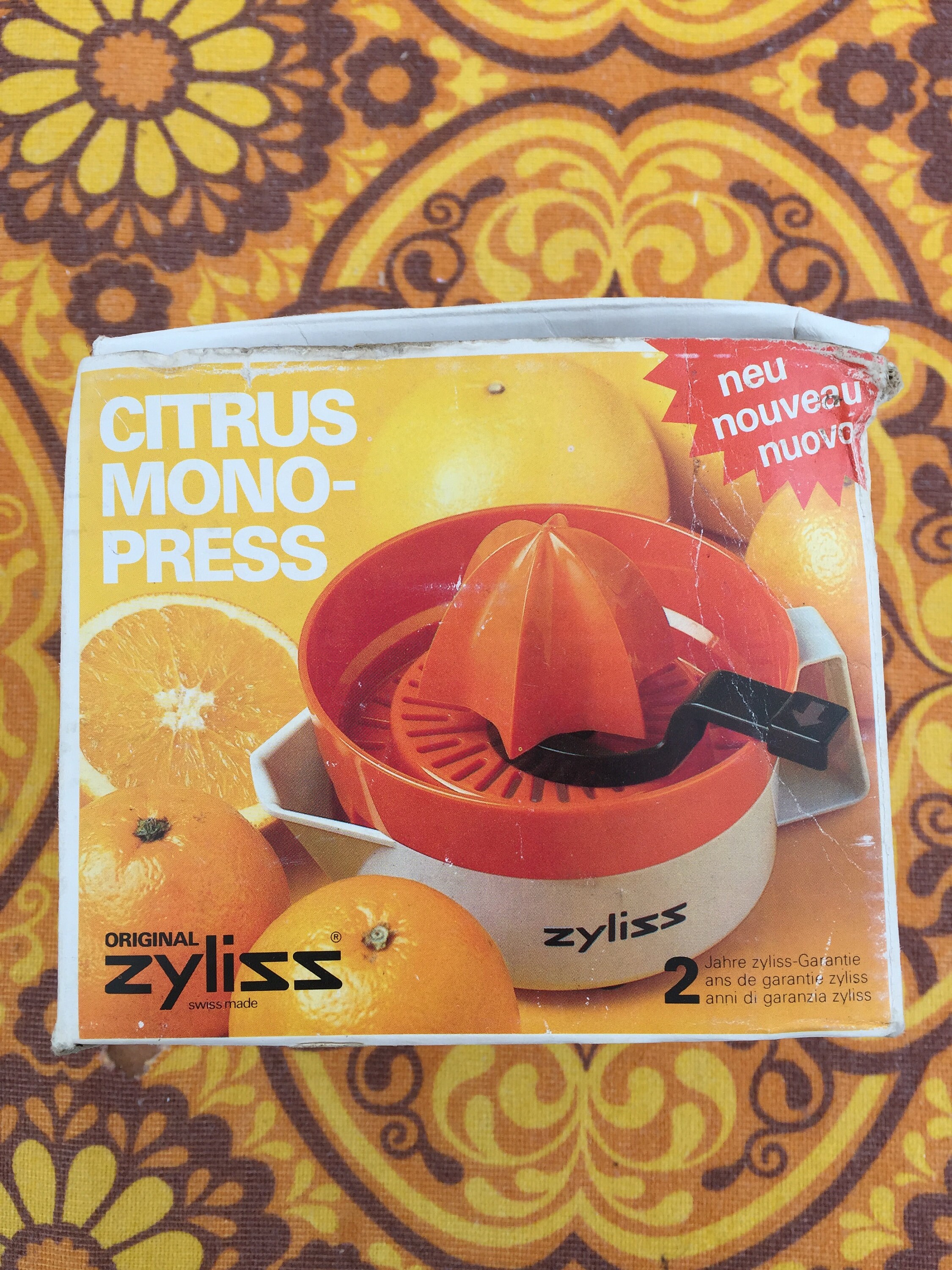 Vintage Zyliss orange citrus press/juicer in original box Etsy