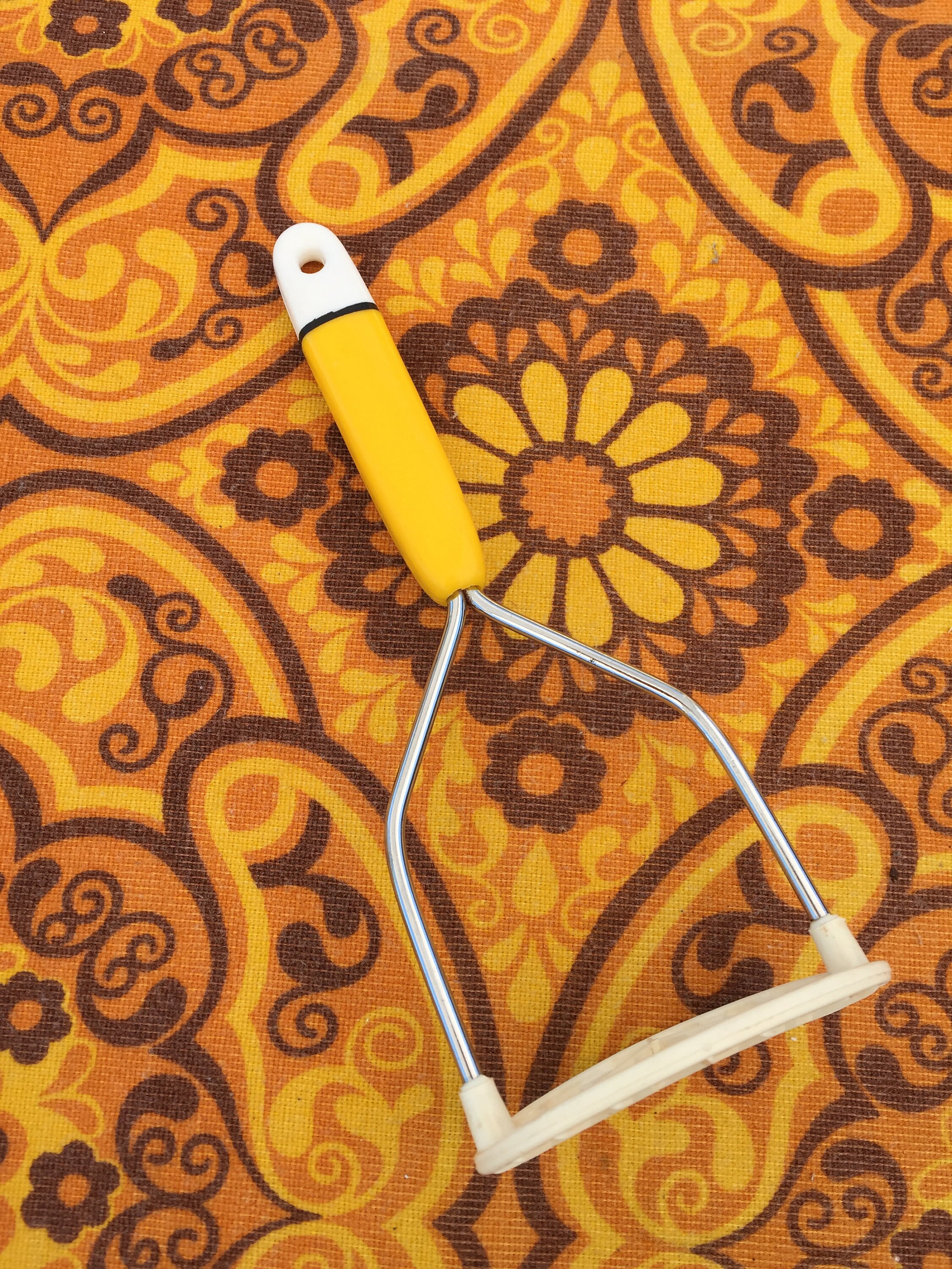 Vintage yellow masherkitchen utensil vintage Probus Etsy