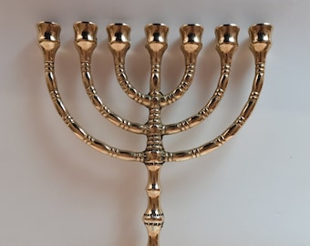 Candélabre juif Menorah Hannukkah en laiton poli à sept branches
