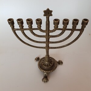 Jewish candlestick Hannukkah Chanukkiak burnished brass nine branches image 4