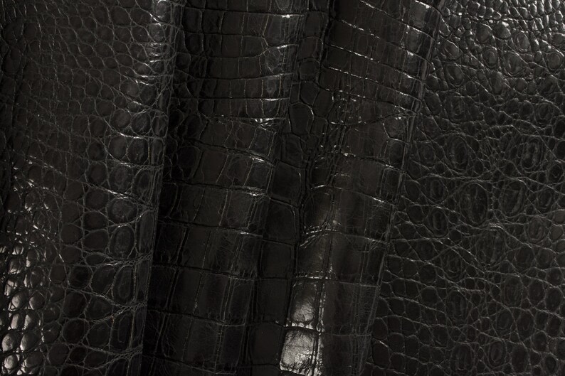 JW Deep croco Black Leather Precut 8.5 x 11 12 x 12 Full hide 18-23 FT