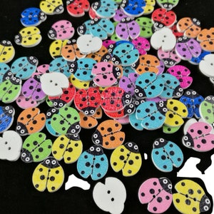 Mix of Colorful Ladybug Buttons, Wooden Bug Insect Buttons / 18mm / Craft, Sewing, Vintage-style, Painted Buttons, Craft Supplies, DIY