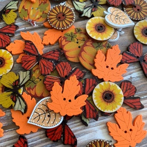 Mix of Thanksgiving Fall Wooden Buttons - Festive Thanksgiving Craft, Craft Supplies, Maple Leaves, Butterflies, Sunflowers, Craft Supplies