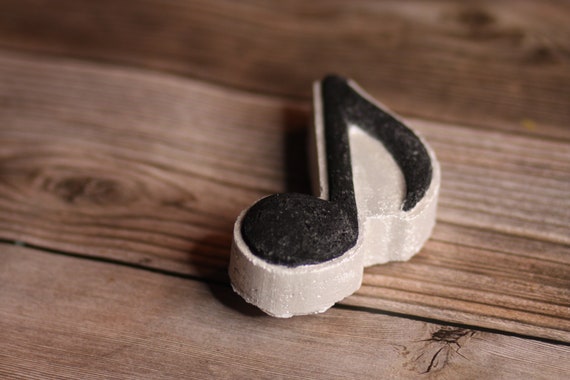 Music Note bath bomb