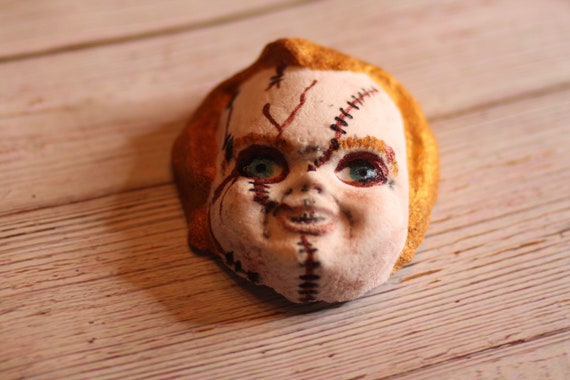 Scary doll bath bomb