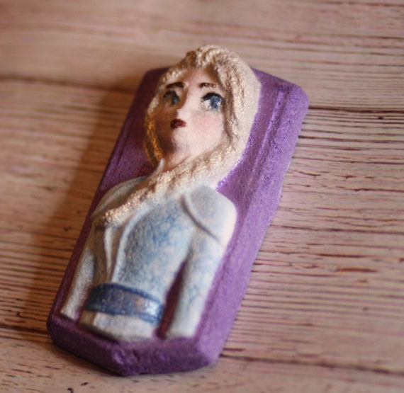 Snow Queen bath bombs