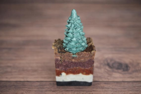 Pine Tree with Ground Layers (with Oak Moss & Amber scent)