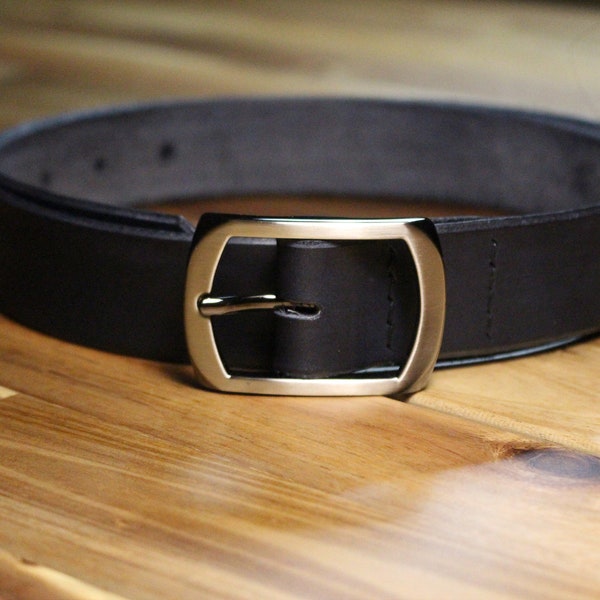 Leather Belt - Ceinture en cuir