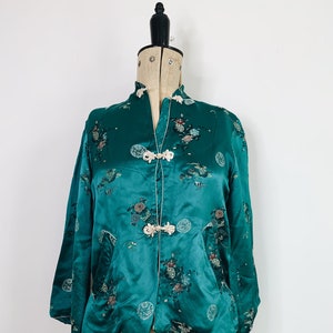 Beautiful vintage silk kimono emerald green