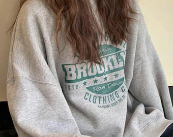 retro oversized sweatshirt