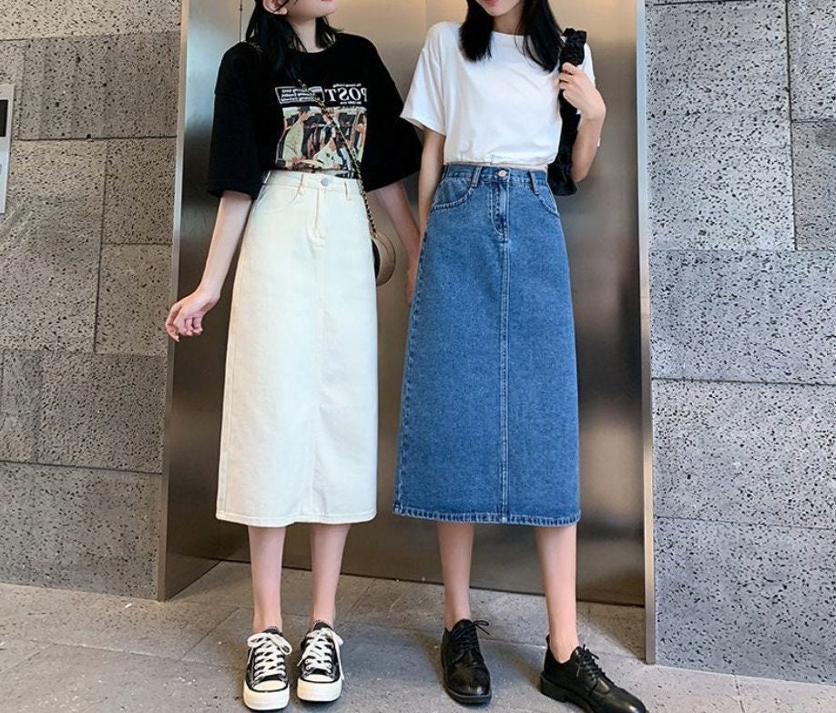 5 Cute Long Denim Skirt Outfits That Are OnTrend  Who What Wear