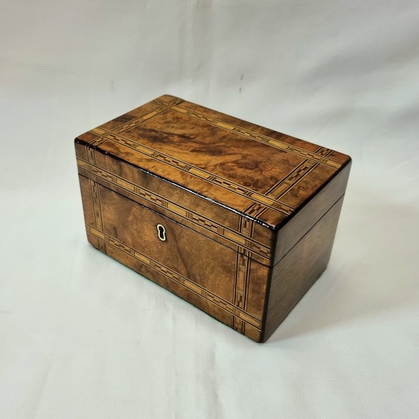 Antique trinket box - a nice late Victorian part burr walnut with parquetry jewellery box with lovely refinished red velvet interior.