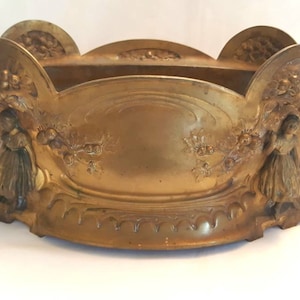 French bronze planter - a sensational large French antique gilt bronze jardiniere by Maurice Maignan, cast by Jollet & Cie, Paris France.