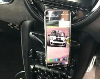 MINI R55 R56 R57 R58 R59 Mount Magnetic CD Slot In Car Phone Holder