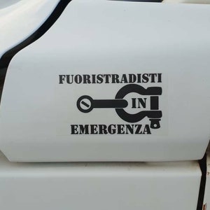 Adesivi di FUORISTRADISTI IN EMERGENZA Con scritta nera