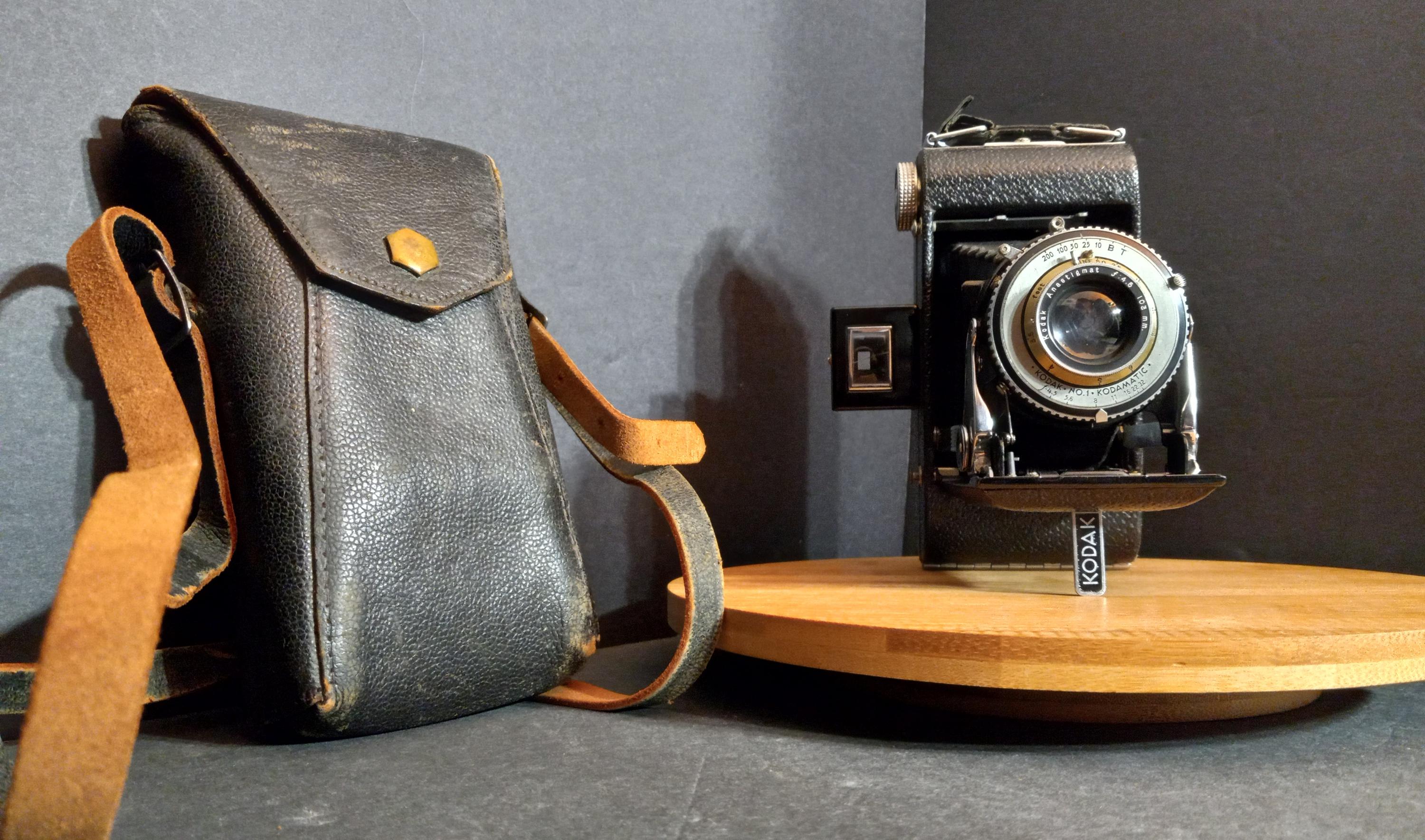 アンティーク カメラ ビンテージ コダック シニア シックス-20 折りたたみカメラ：1930年代