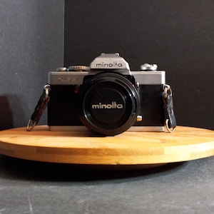 Vintage Minolta XG9 35mm SLR Film Camera 1979-84 XG-S Japan 50mm f1.7 Lens Chrome Body
