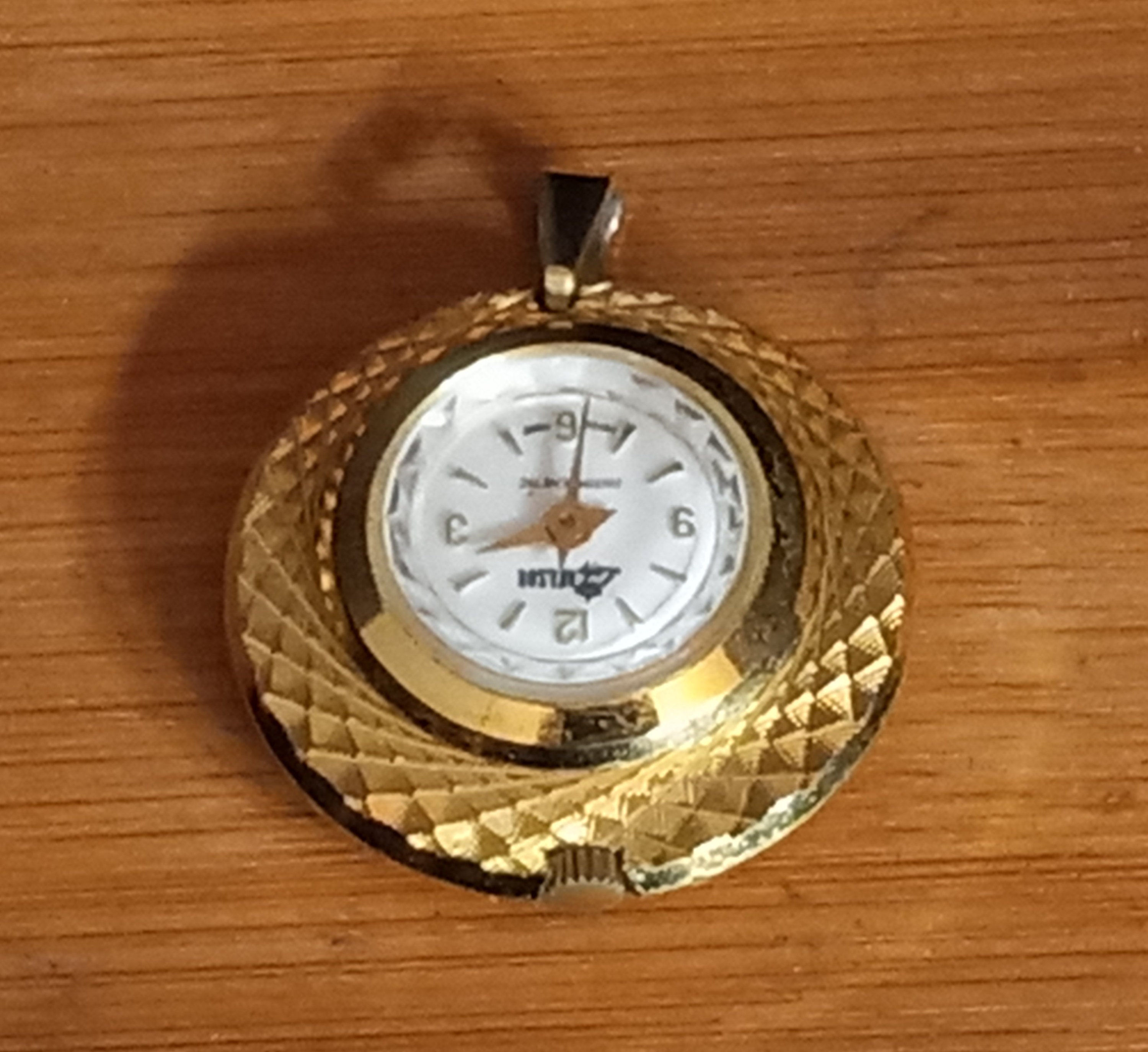 il_fullxfull.6070150264_kl62.jpg