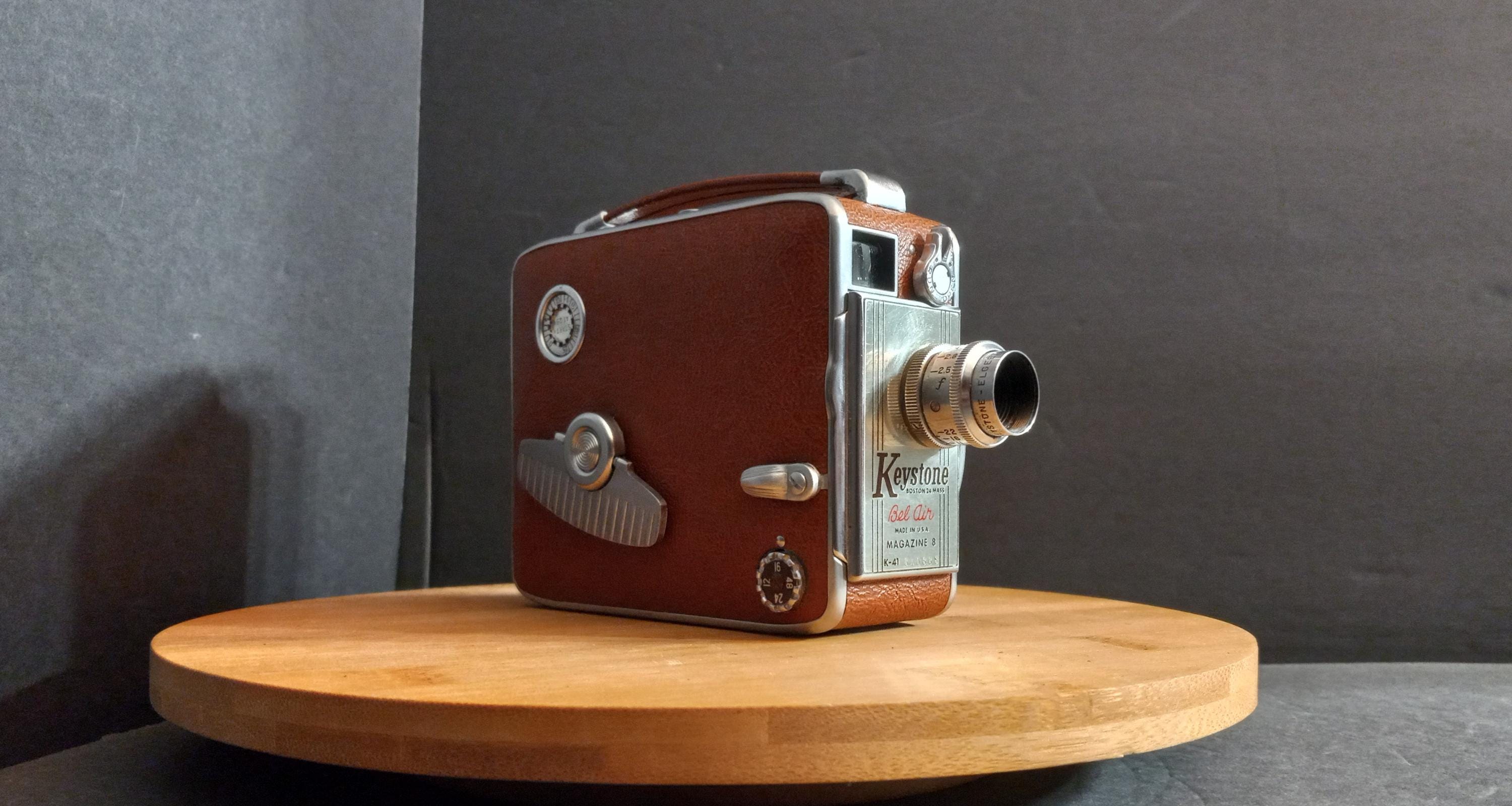 Keystoneキーストン社 アメリカ製ビンテージ8mmカメラ Vintage Keystone Bel Air 8mm Movie Camera - 1956 USA Made Works