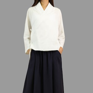 Linen top, long sleeve shirt, white Chinese style top, antiquity tops, linen blouse, t-shirt with ties(Y1063)
