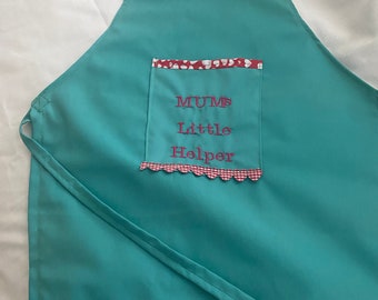 Child’s Apron with Mums little helper