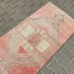 Oushak Läufer,2'6x12'5feet,türkischer LäuferTeppich,Oushak Teppich,türkischer Teppich,notleidender Läuferteppich,anatolischer Teppich,gedeckter Läuferteppich,verblasster Teppich