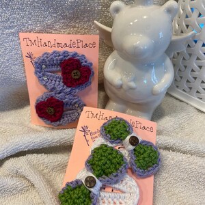 crochet hair clips/bows, the cutest hair accessory, set of 2 on snap on clip