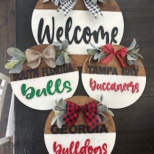 Sports Team Round Welcome Sign