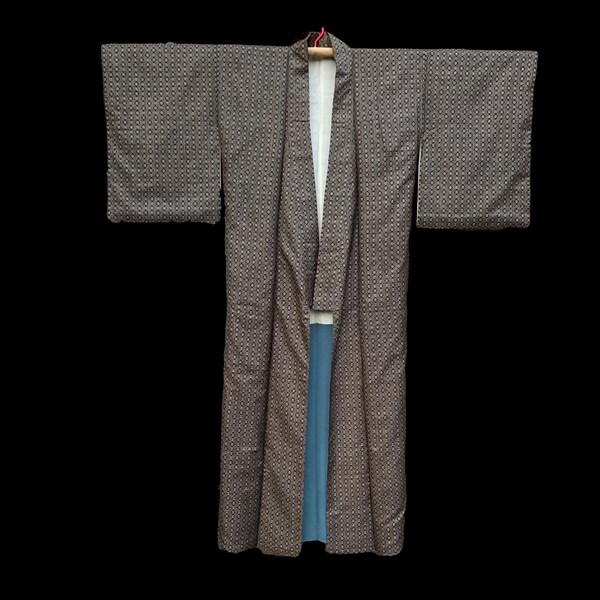 Giapponese originale vintage di seta kimono, facilmente instile come un outfit moderno una grande alternativa a un abito da sera o loungewear