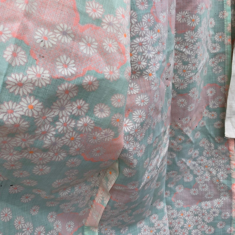 Japanese original Vintage light cotton kimono easily styled as a modern outfit a great alternative to a evening dress or loungewear
