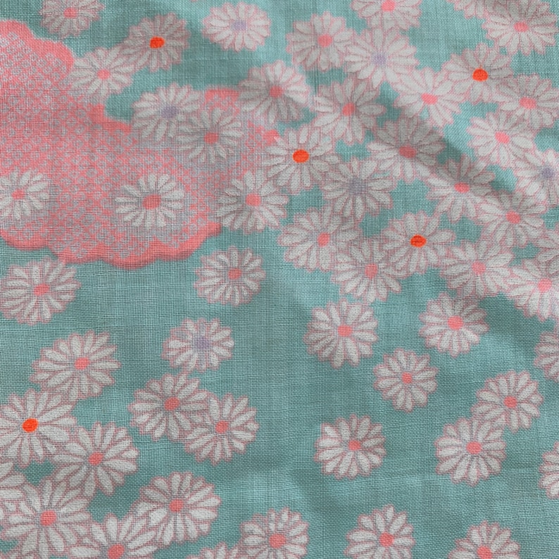 Japanese original Vintage light cotton kimono easily styled as a modern outfit a great alternative to a evening dress or loungewear