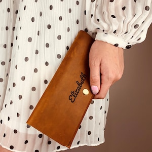 Billetera de mujer personalizada, billetera de mujer personalizada, billetera de cuero para mujeres Billetera de cuero para mujeres Damas de honor Regalo Slim Billetera de cuero angustiada