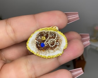 12th Scale Dollhouse Miniature Jewelry / Jewellery Display in Seashells